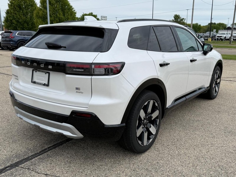 Honda Prologue Vehicle Image 3