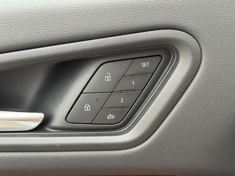 Honda Prologue Vehicle Image 10