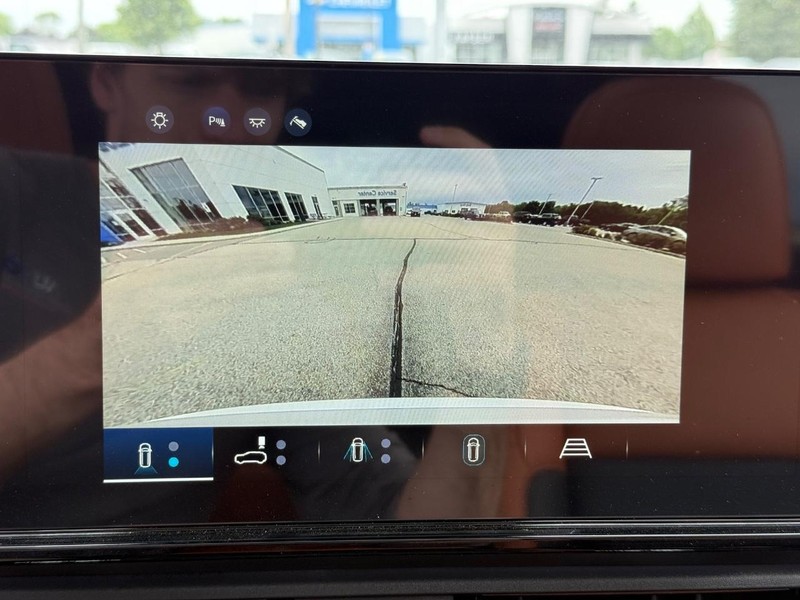 Honda Prologue Vehicle Image 14
