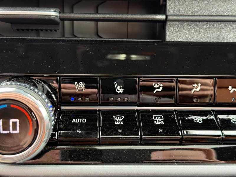 Honda Prologue Vehicle Image 15