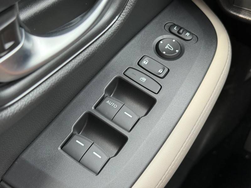 Honda HR-V Vehicle Image 15