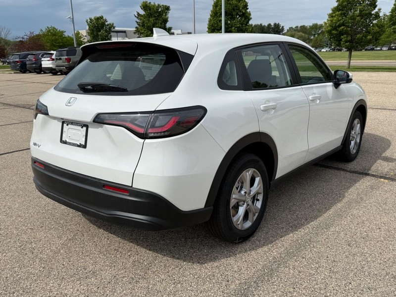 Honda HR-V Vehicle Image 3