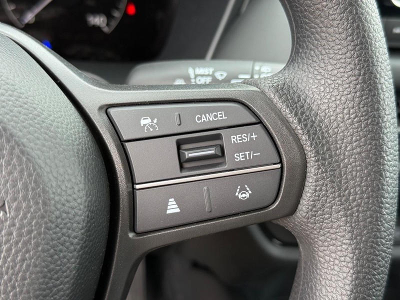Honda HR-V Vehicle Image 12