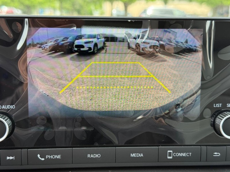 Honda HR-V Vehicle Image 13
