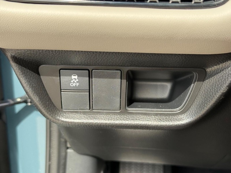 Honda HR-V Vehicle Image 14