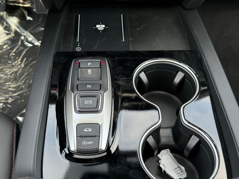 Honda Ridgeline Vehicle Image 8