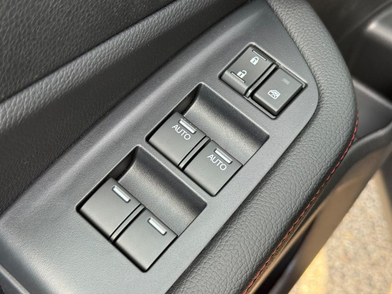 Honda Ridgeline Vehicle Image 16