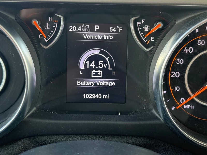 Jeep Gladiator Vehicle Image 18