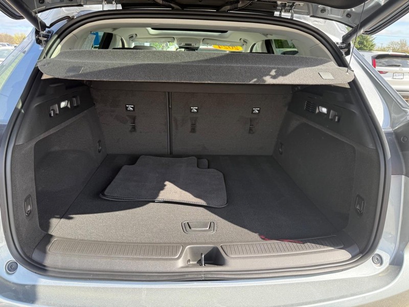 Buick Envision Vehicle Image 5