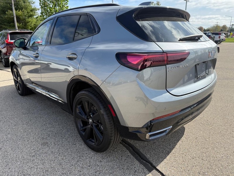Buick Envision Vehicle Image 6