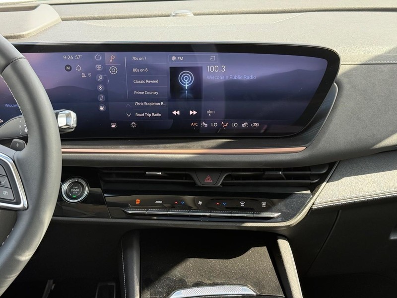 Buick Envision Vehicle Image 12