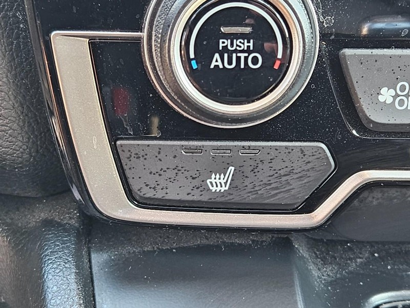 Honda CR-V Vehicle Image 20