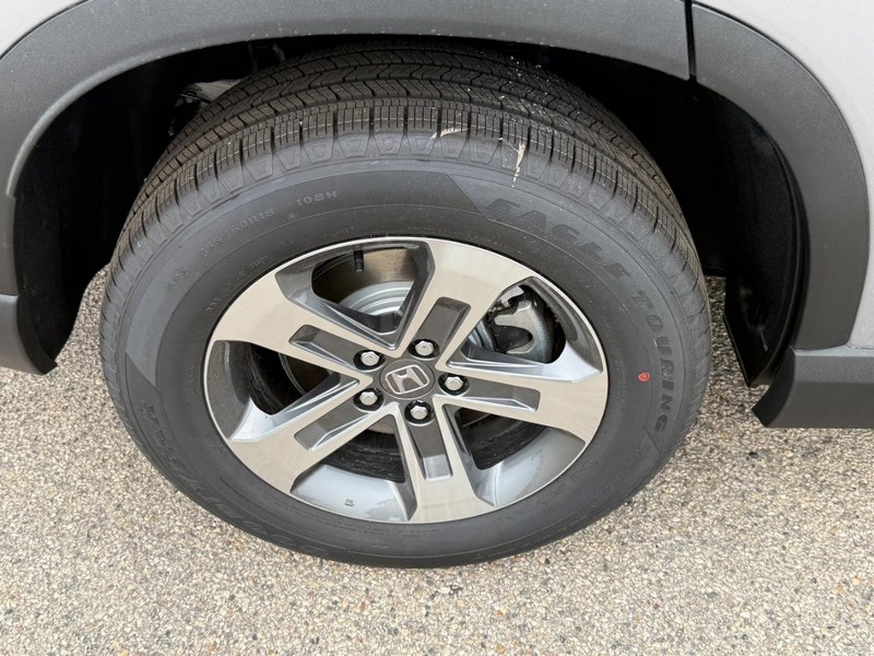 Honda Pilot Vehicle Image 4