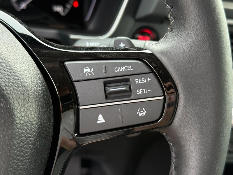Honda Pilot Vehicle Image 13