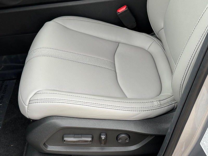 Honda Pilot Vehicle Image 17