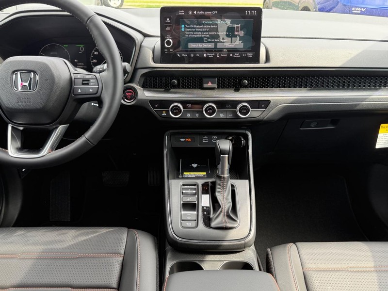 Honda CR-V Hybrid Vehicle Image 6