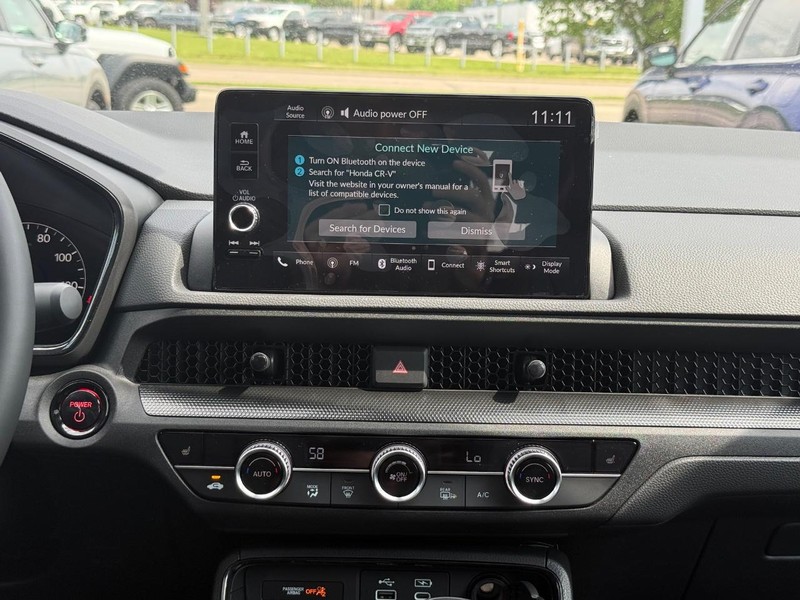 Honda CR-V Hybrid Vehicle Image 7