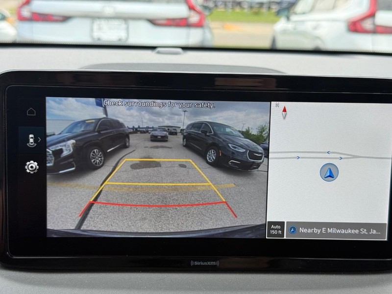 Hyundai Santa Fe Vehicle Image 18