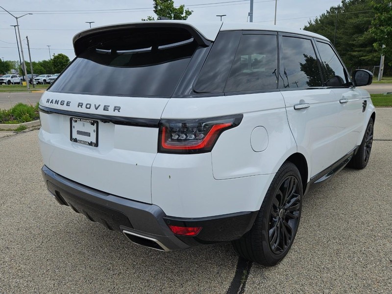 Land Rover Range Rover Sport Vehicle Image 3