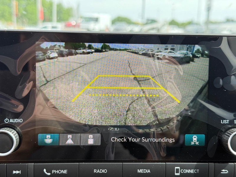 Honda CR-V Vehicle Image 13