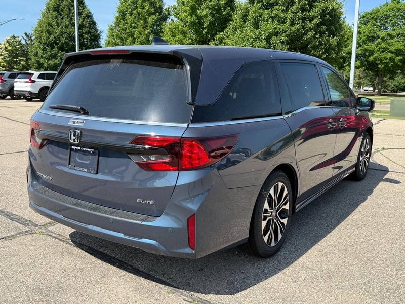 Honda Odyssey Vehicle Image 3