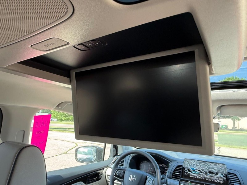 Honda Odyssey Vehicle Image 6