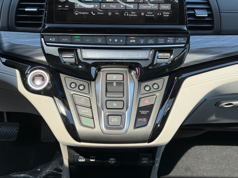 Honda Odyssey Vehicle Image 9
