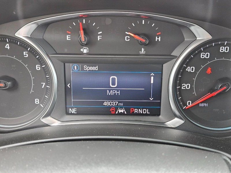 Chevrolet Equinox Vehicle Image 17