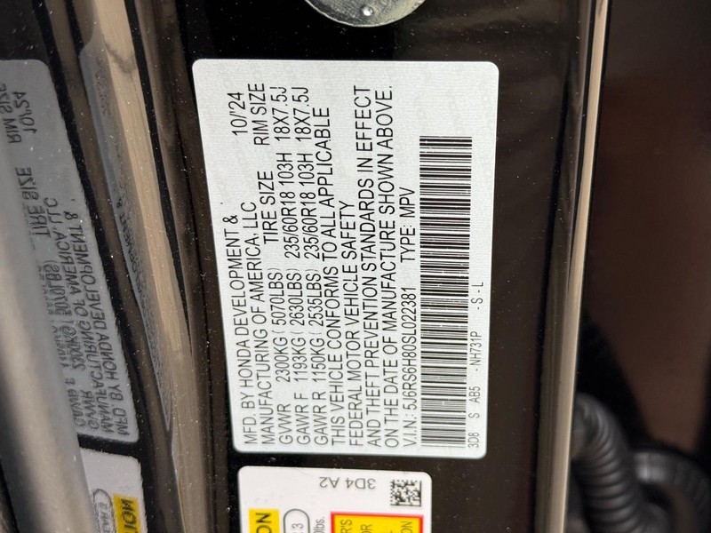 Honda CR-V Hybrid Vehicle Image 19