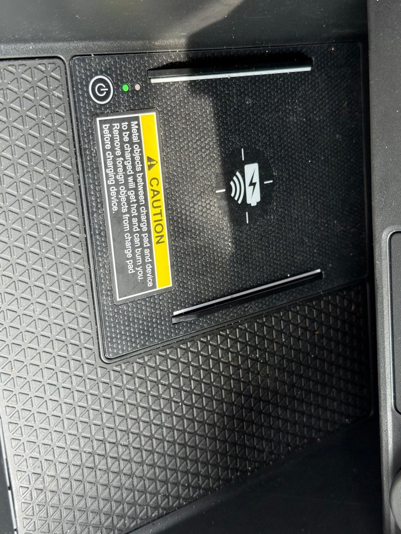 Honda CR-V Hybrid Vehicle Image 20