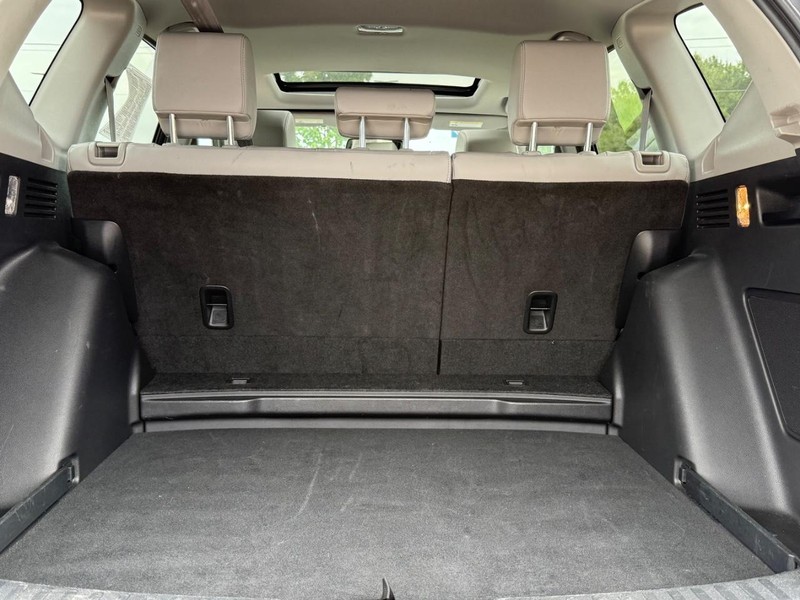 Honda CR-V Vehicle Image 5