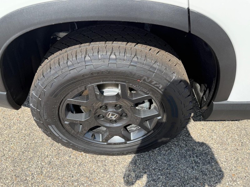 Honda Pilot Vehicle Image 4