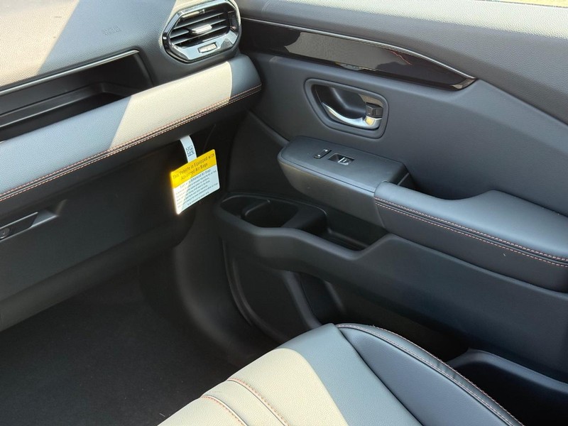 Honda Pilot Vehicle Image 10