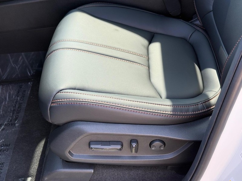 Honda Pilot Vehicle Image 17