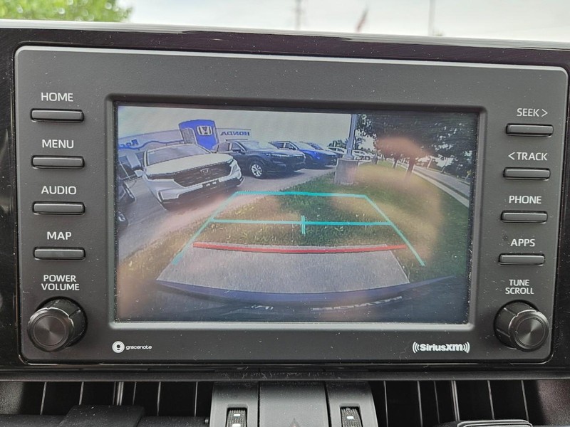 Toyota RAV4 Vehicle Image 18