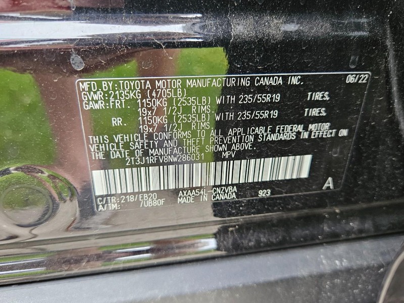 Toyota RAV4 Vehicle Image 21