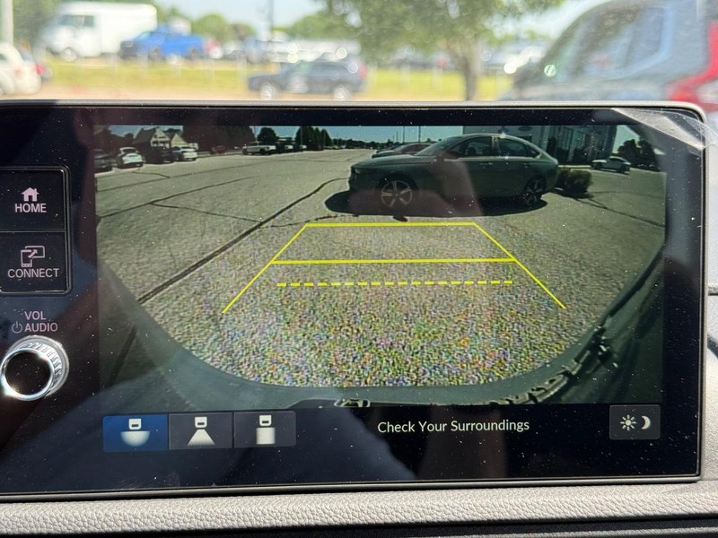 Honda CR-V Vehicle Image 13
