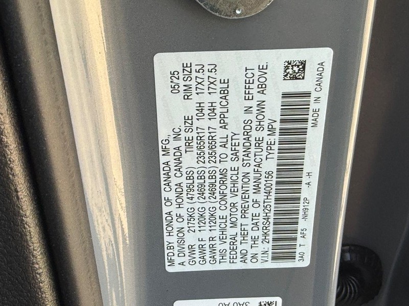 Honda CR-V Vehicle Image 16