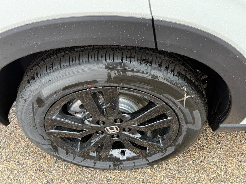 Honda HR-V Vehicle Image 4