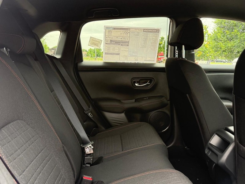 Honda HR-V Vehicle Image 5