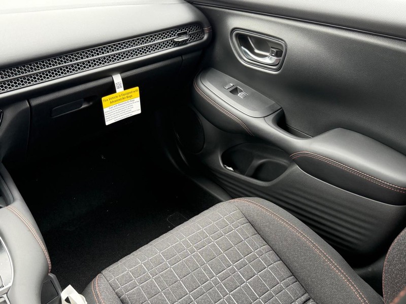 Honda HR-V Vehicle Image 10