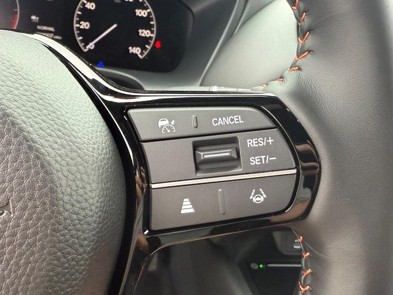 Honda HR-V Vehicle Image 12