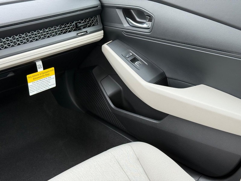 Honda Accord Sedan Vehicle Image 10