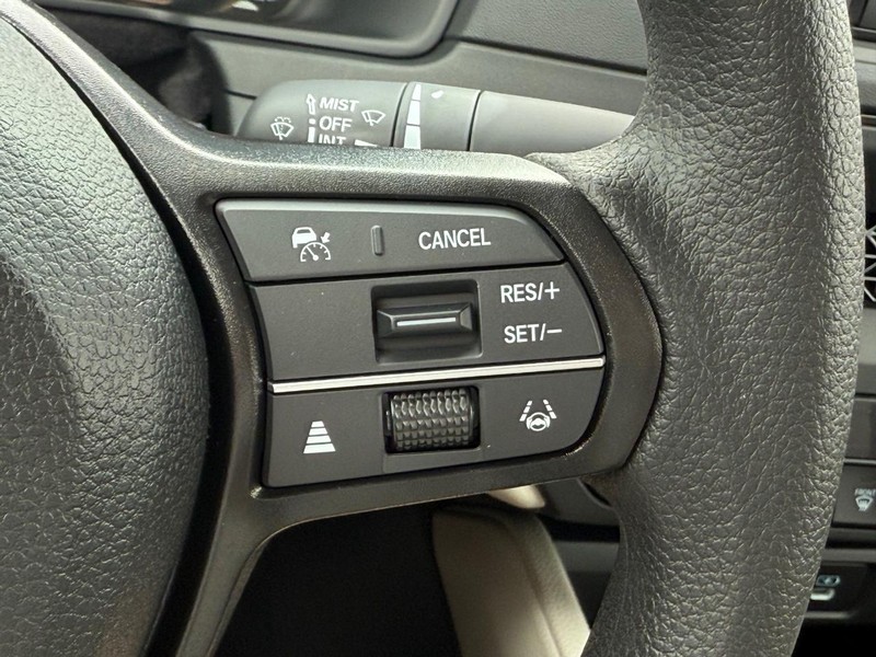 Honda Accord Sedan Vehicle Image 12