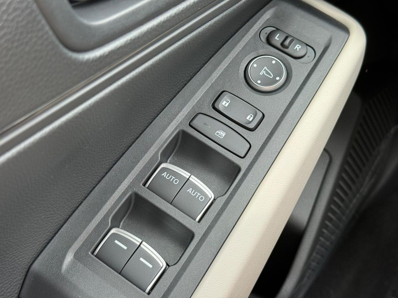 Honda Accord Sedan Vehicle Image 14