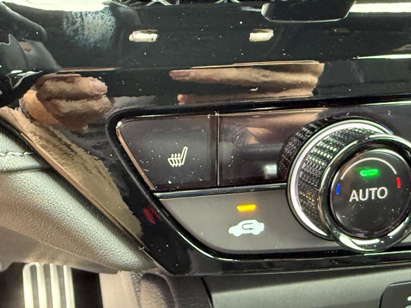 Honda Accord Hybrid Vehicle Image 14