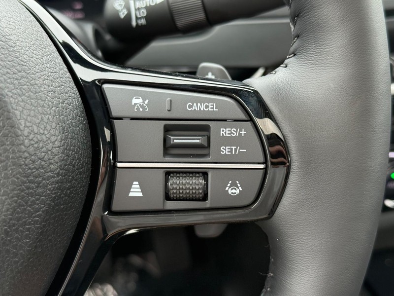 Honda Accord Hybrid Vehicle Image 12