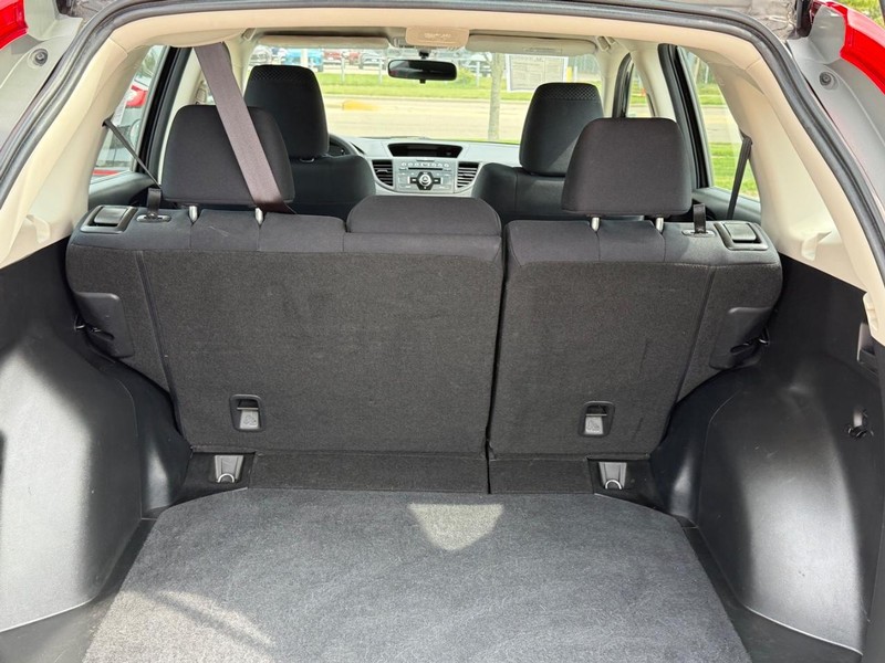 Honda CR-V Vehicle Image 5