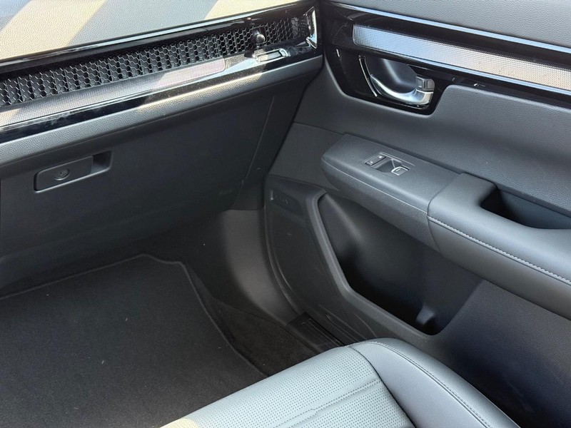 Honda CR-V Vehicle Image 14
