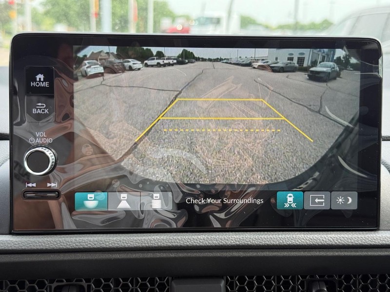 Honda CR-V Hybrid Vehicle Image 14